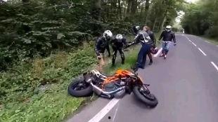 国产摩托车事故视频大全