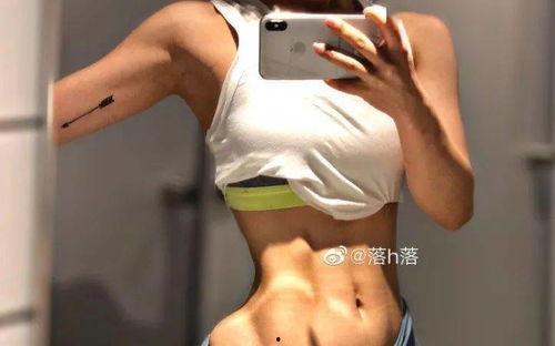 国产极品身材翘臀视频,极致身材诱惑瞬间