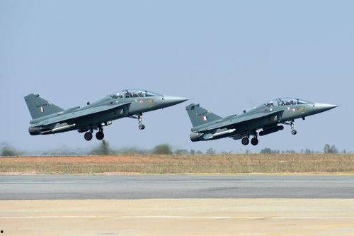 印度试飞国产战机视频